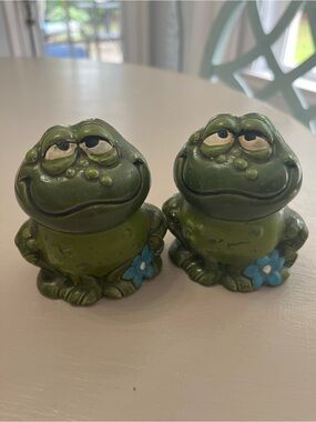 Vintage Anthropomorphic Green Frog Salt and Pepper Shakers -Holt Howard